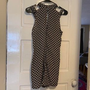 Size Small Geometric / Star Print Patterned Romper